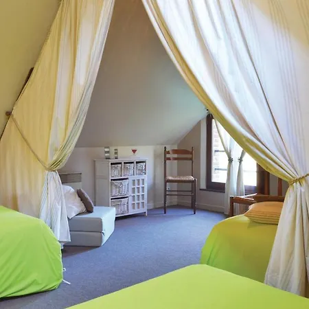 Dom wakacyjny Two-bedroom In Romery (Aisne)